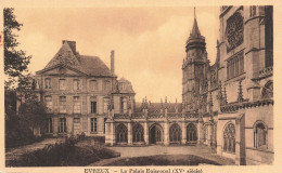 FRANCE - Evreux - Le Palais Episcopal (XVe Siècle) - Carte Postale Ancienne - Evreux
