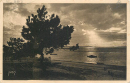 Postcard France Le Moulleau - Sonstige & Ohne Zuordnung