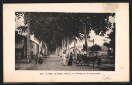 CPA Houeillès, L`Avenue, Promenade  - Sonstige & Ohne Zuordnung