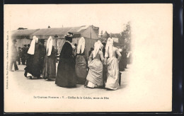 CPA Poitevin, Le Costume, Coiffes De La Créche, Tenne De Fete  - Unclassified