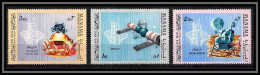 Manama - 3449 N°213/215 A Soyuz 4 Espace (space) Apollo 11 Neuf ** MNH - Manama