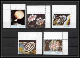 Sharjah - 2069a/ N° 1000/1004 A Espace Space Space Research Mars Station Probe 1972 ** MNH Coin De Feuille - Asia
