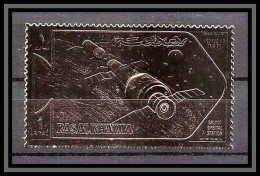 Ras Al Khaima - 642/ N° B 553 A Espace (space Research 1971) OR (gold Stamps) Neuf ** MNH - Ra's Al-Chaima
