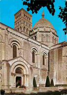 16 - Angouleme - La Cathédrale Saint-Pierre - Entrée Latérale De La Cathédrale Avec Le Dôme Et Son Magniâque Clocher - C - Angouleme