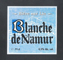 BLANCHE DE NAMUR - BIERE SUR LIE - 75 CL- BIERETIKET (BE 695) - Bière