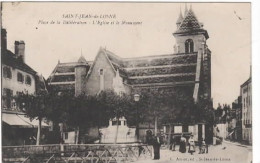 SAINT JEAN DE LOSNE Place De La Délibération  L'église Et Le Monument - Other & Unclassified