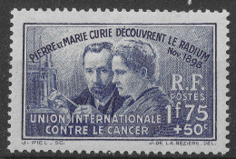 Lot N°228 N°402, 40 émé Anniversaire De La Découverte Du Radium  (avec Charnière) - Ungebraucht