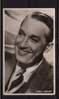 Maurice Chevalier - Chanteur De Varietes - Sänger Und Musikanten