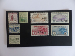 ORPHELINS  162 / 169  NEUFS ** - Unused Stamps