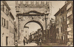 1924-"Arezzo-arco Di Augusto,animata"affrancata 15c.grigio Leoni - Arezzo