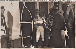 1930circa-Gran Bretagna Weighing Of The Jockey Cartolina Non Viaggiata - Pferde