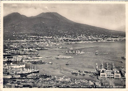 1938-cartolina Foto Napoli Stazione Marittima E Vesuvio Da San Martino Affrancat - Napoli (Naples)