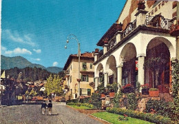 1974-cartolina Dolomiti Valle Di Fiemme Affrancata L.40 Petrarca Isolato - 1971-80: Marcophilia