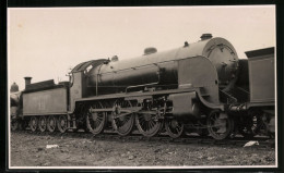 Fotografie Colling Turner, Britische Eisenbahn, Dampflok Southern Railways, Tender-Lokomotive Nr. 331  - Treinen