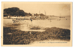 Cpa. 29 BEG MEIL (c. Fouesnant) Plage Et Arrivée Des Bateaux  Ed. Artaud  N° 1 - Beg Meil