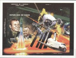 Niger 1997, Space, Gagarin, Shuttle Columbia, Voyager 1, BF IMPERFORATED - Africa