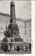 1904-ca.-Pavia, Persone In Posa Di Fronte Al Monumento Alla Famiglia Cairoli - Pavia