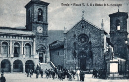 1922-Norcia, Perugia, Piazza V.Emanuele II^e Statua San Benedetto, Animata E Via - Perugia