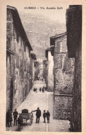 1925ca.-Gubbio, Perugia, Via Aurelio Saffi, Animata E Non Viaggiata - Perugia