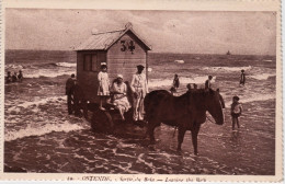 1920circa-Belgio Ostende Sortie Du Bain Leaving The Bath - Autres & Non Classés