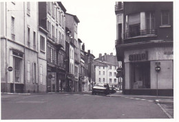 Photo Originale - 69 - Rhone - VILLEFRANCHE Sur SAONE - Angle Rue De La République  - Plaatsen