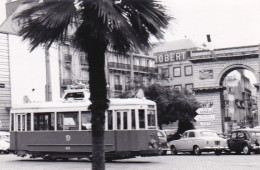 Photo - Tramway Electrique De DIJON - 1960  - Motrice "DeDietrich" Sur La Place Darcy - Retirage - Zonder Classificatie
