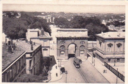 34 - Montpellier - L'arc De Triomphe Et Le Peyrou - Montpellier