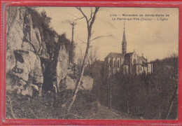 Carte Postale 89. La Pierre-qui-Vire  Le Monastère De Ste-Marie   Très Beau Plan - Other & Unclassified