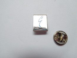 Beau Pin's , Logo ?? - Altri & Non Classificati