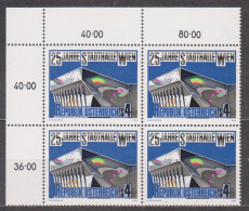 1983 , Mi 1742 ** (1) - 4er Block Postfrisch - 25 Jahre Wiener Stadthalle - Neufs