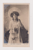 ENGLAND - Marie Studholme Unused Vintage Postcard - Künstler