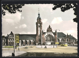 AK Krefeld /Rhein, Hauptbahnhof Mit Bus  - Krefeld