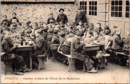 SELECTION -  EVREUX  -  Cantine Scolaire De L'école De La Madeleine - Evreux