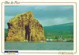 ILHA DO PICO, Açores - Ilhéu E Vila Da Madalena  (2 Scans) - Açores