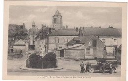 JANVILLE   Place D'orléans Et Rue Porte D'Orléans - Sonstige & Ohne Zuordnung