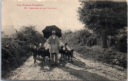 64 TYPES DES PYRENEES Cartes Postales Anciennes [REF/42176] - Autres & Non Classés