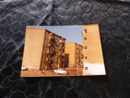 P-993 , Photo Egypte, Un Quartier Du Caire Avec Automobiles, Circa 1978-80 - Orte