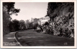 83 HYERES  Carte Postale Ancienne [REF/46593] - Sonstige & Ohne Zuordnung