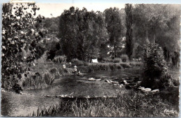 72 SAINT LEONARD DES BOIS  Carte Postale Ancienne [REF/46938] - Other & Unclassified