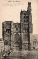 - 89 - SENS (Yonne) - La Cathédrale - Scan Verso - - Sens