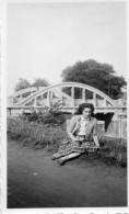 Photographie Photo Vintage Snapshot Douai Simone Pelloquin Pont Bridge - Orte