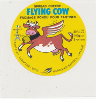 G G 545 -   ETIQUETTE DE FROMAGE  FONDU   FLYING  COW  8 PORTIONS    MARCQ EN BAROEUL  NORD - Fromage