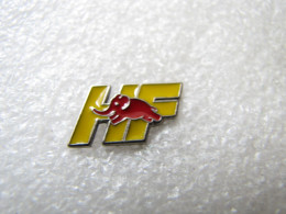 PIN'S   LOGO   HF   LANCIA    ÉLÉPHANT  Email A Froid - Other & Unclassified