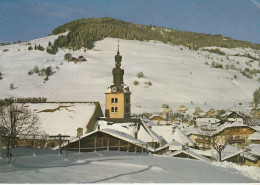 CPSM MEGEVE UN COINS DE LA STATION DANS LE FOND LE JAILLET - Megève