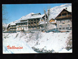 Vallouise Le Village , Renault 4l, Hotel Restaurant édelweiss, Mercédès Benz - Autres & Non Classés