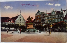 CPA  Circulée 1919 , Landau I. Pfalz (Allemagne) - Paradeplatz, Luipold-Denkmal  (225) - Landau