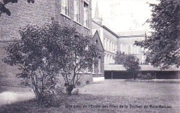 La Louviere - HOUDENG AIMERIES - Charbonnages Du Bois Du Luc - La Cour De L'école Des Filles De La Section Bois Du Luc - La Louvière