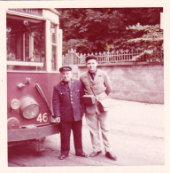 Photo  - 21 - DIJON - Ligne Tramway N°1/6 - Controleurs Au Terminus Du Parc - 11/1960  - Places