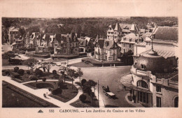 Cabourg - Les Jardins Du Casino Et Les Villas - Cabourg