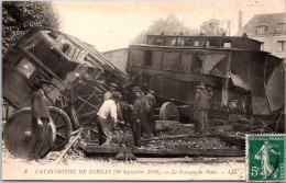 SELECTION -  BERNAY  -  Catastrophe De Bernay 10 Septembre 1910, Le Fourgon De Poste. - Bernay